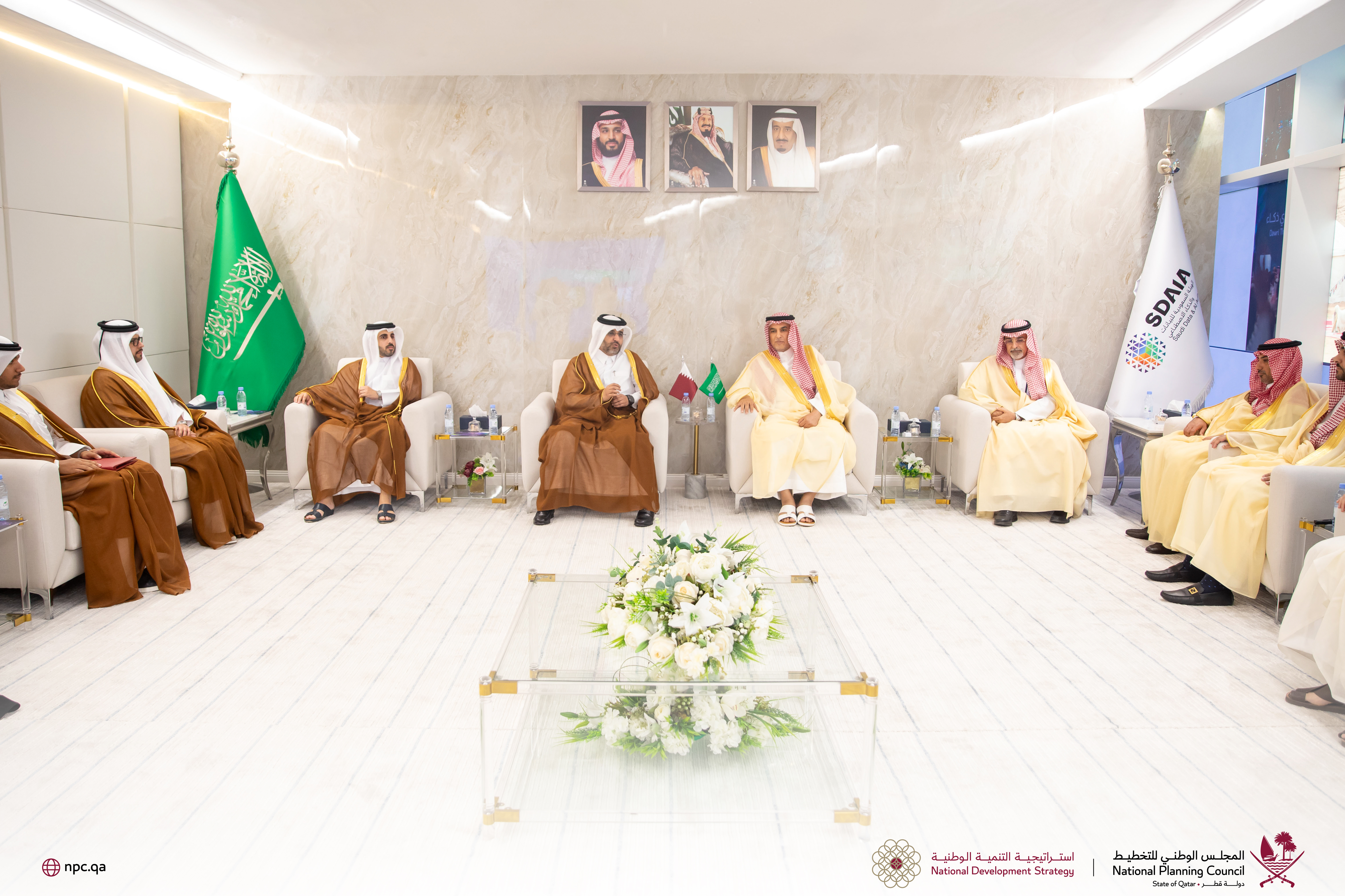 سعادة الدكتور/ عبدالعزيز بن ناصر بن مبارك آل خليفة - 4